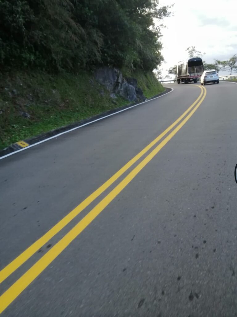 Señalizan tramo de vía Circunvalar Galeras | Noticias de Buenaventura, Colombia y el Mundo