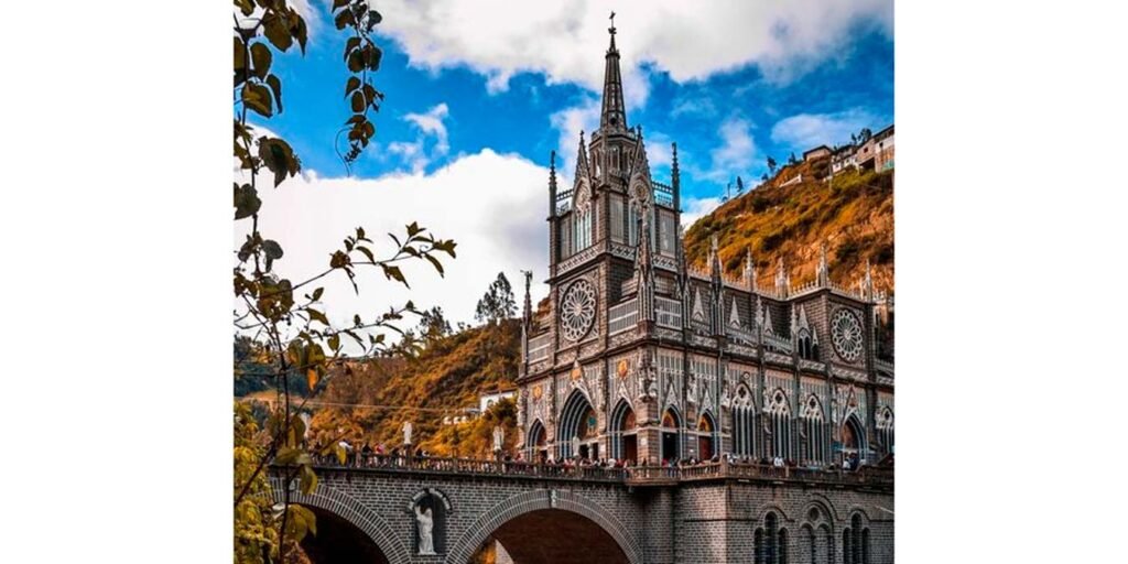 Santuario de Nuestra Señora de Las Lajas