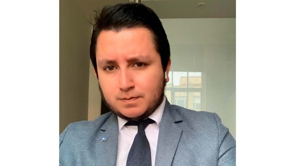 Camilo Sánchez Cabrera, columnista