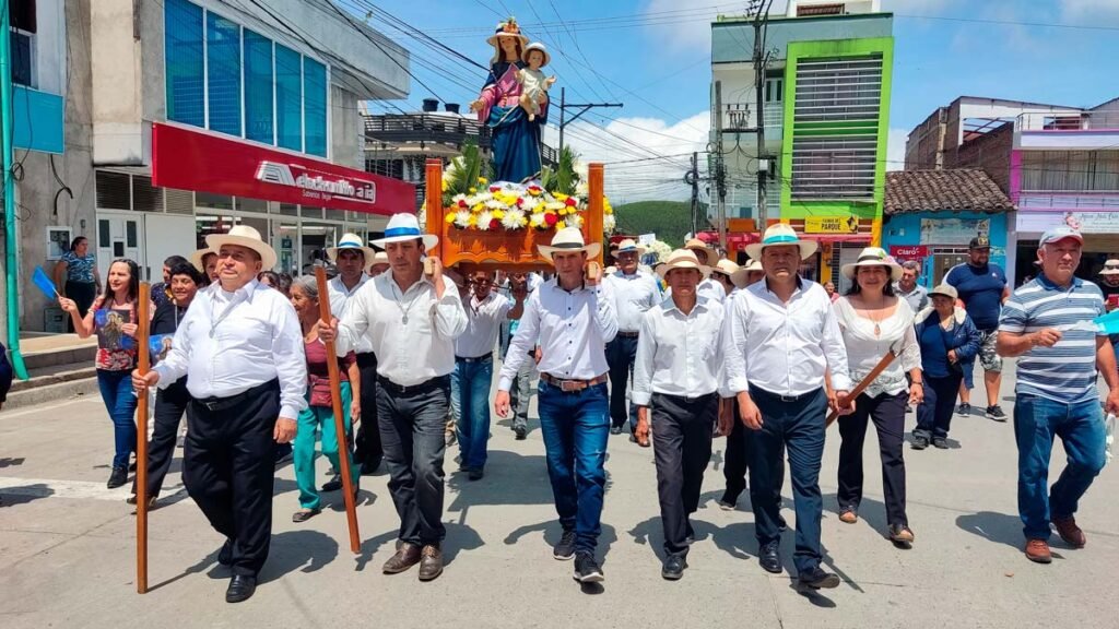 Procesión Nuestra Señora del Rosario