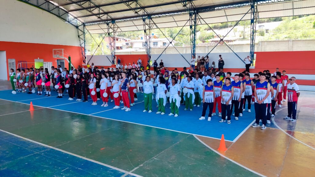 Deportistas Intercolegiado de voleibol