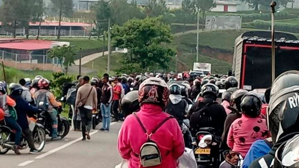 Bloqueo de la vía Panamericana, entre Popayán y Cali