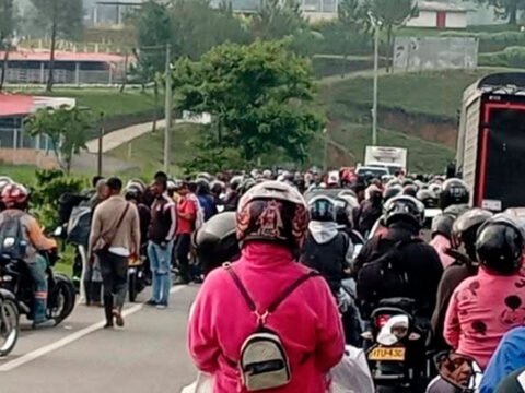 Bloqueo de la vía Panamericana, entre Popayán y Cali