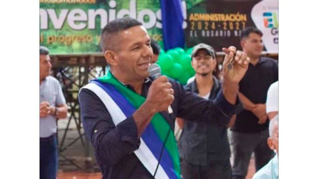 Eudes Gómez Salazar, alcalde de El Rosario