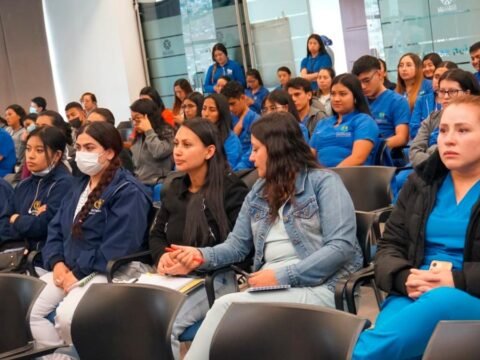 simposio de lactancia materna en el Instituto Departamental de Salud de Nariño