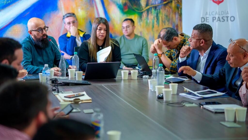 Director de la UNGRD anunció recursos para el reasentamiento del pueblo indígena de Aponte