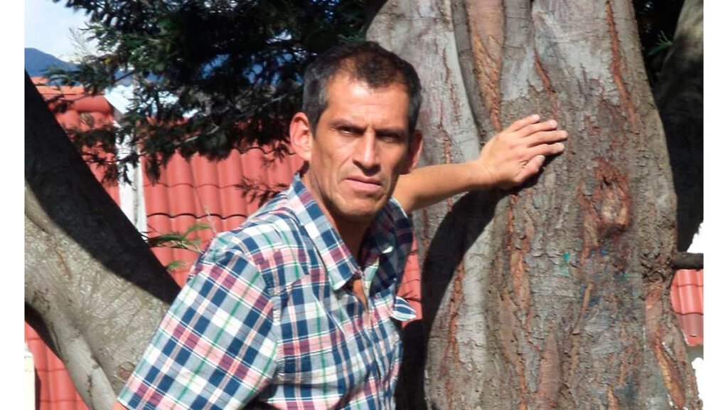 Luis Eduardo Calpa, columnista