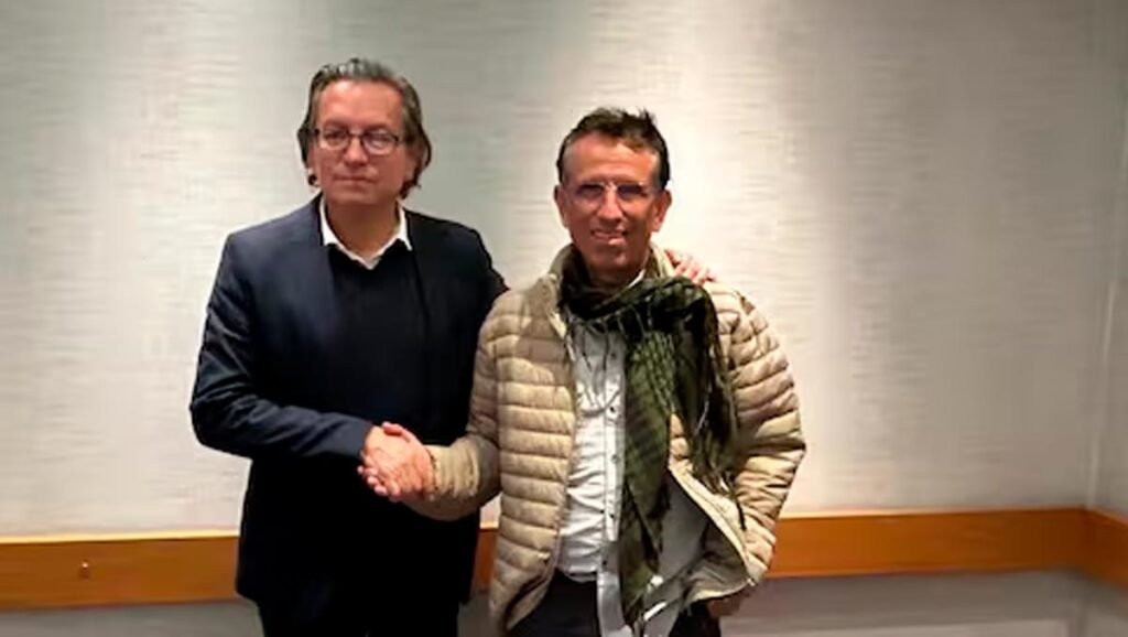 Diálogos de paz entre el Gobierno y la Coordinadora Nacional Ejército Bolivariano