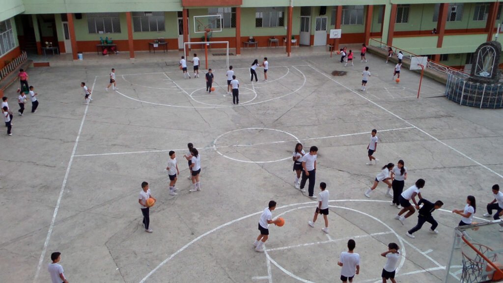 Estudiantes del colegio Nuestra Señora de Fátima de Sandoná