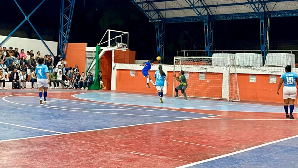 Final del campeonato municipal de microfútbol