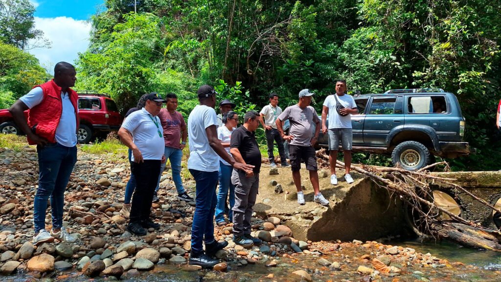 Pavimentación de vía estratégica en Barbacoas