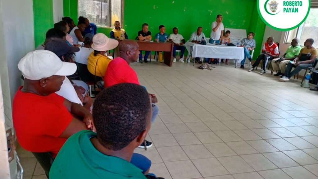 Reunión en Roberto Payán para tratar crisis energética