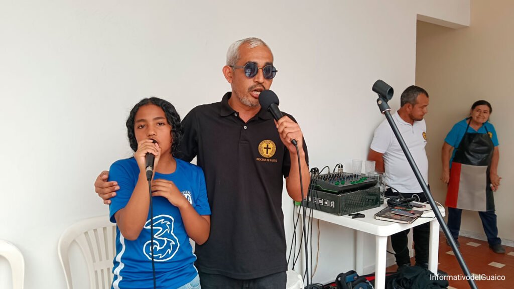 Maestro Arley Navarrete y su hija María Isabel