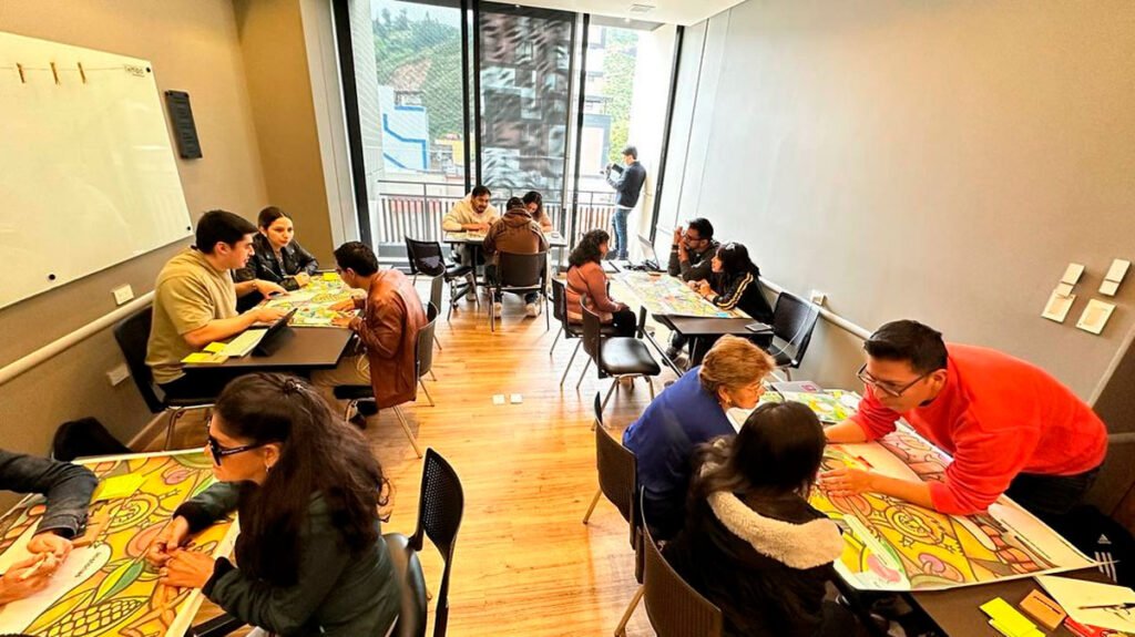 Personas ciegas crean afiche del carnaval de negros y blancos con IA