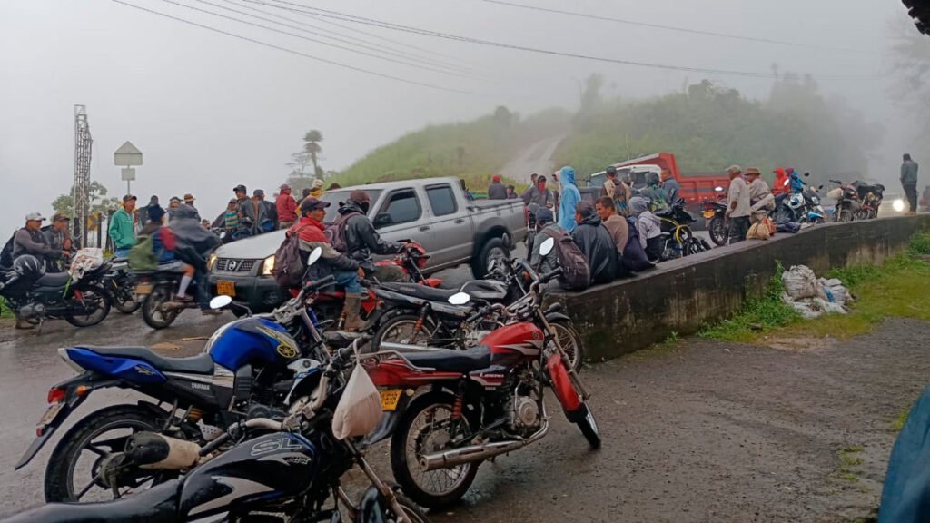 Sector de Altamira, Sandoná por el cierre de la vía Circunvalar Galeras