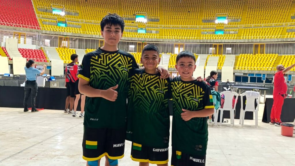 Tenismesistas nariñenses participaron en torneo de Cali