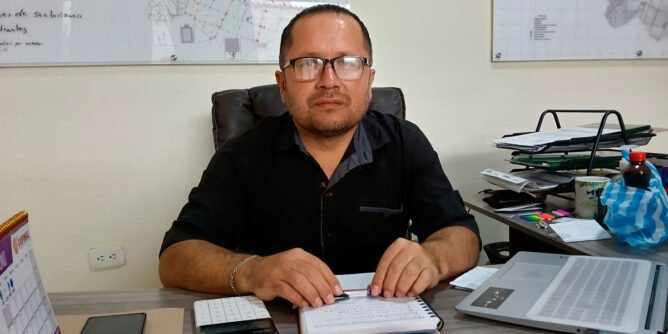 Armando Rojas Betancourt, director de Emsan