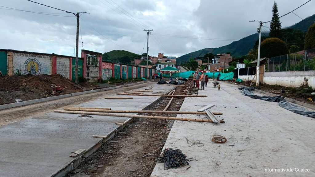 Obras en Avenida Centenario