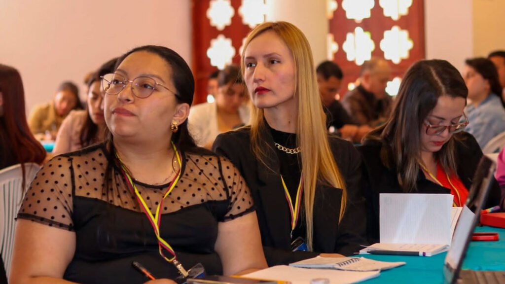 Capacitación en atención a migrantes