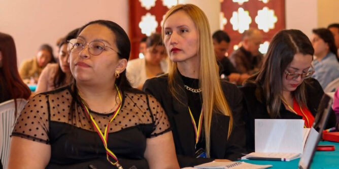 Capacitación en atención a migrantes