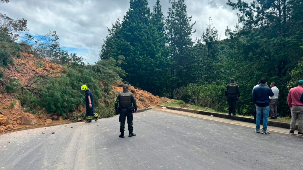 Deslizamiento en la vía Panamericana Pasto - Chachagüí