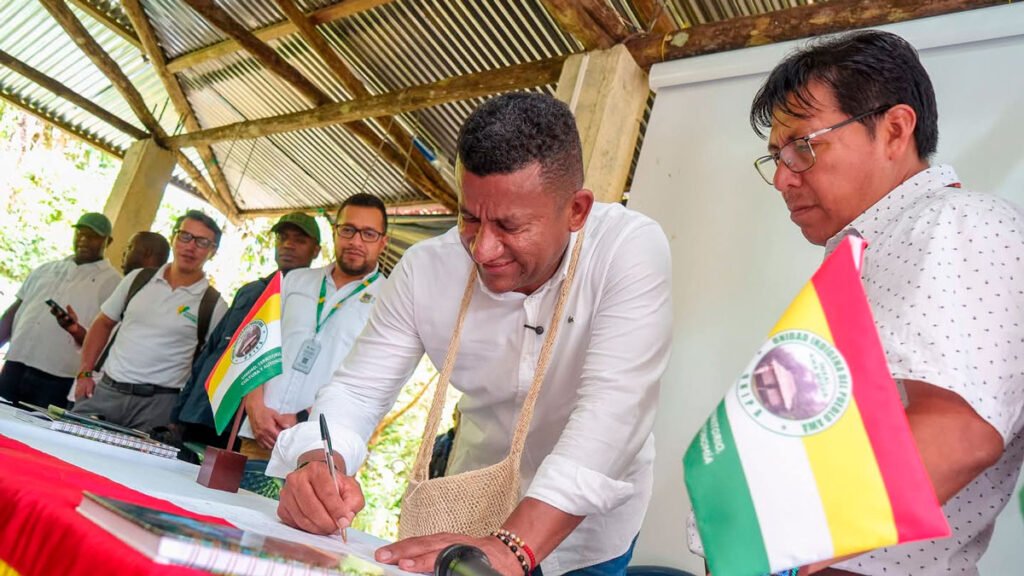 Gobernador y representantes del pueblo Awá firman hoja de ruta por la transformación territorial