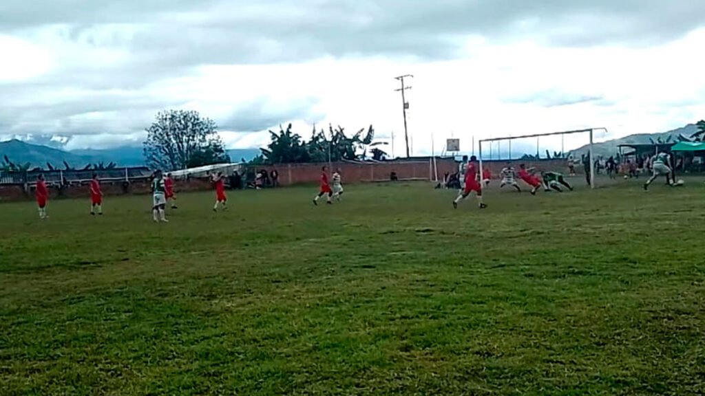 Campeonato municipal de fútbol El Tambillo