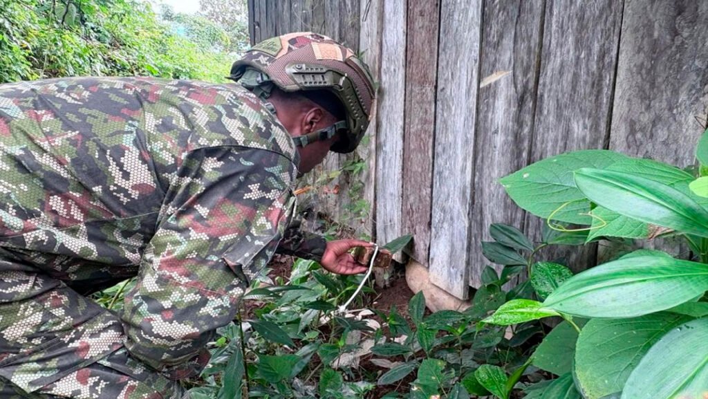 Ejército desactiva artefacto explosivo en Santa Bárbara de Iscuandé