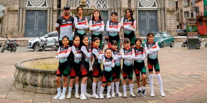 Patinadoras que estarán en el Panamericano en Envigado, Antioquia