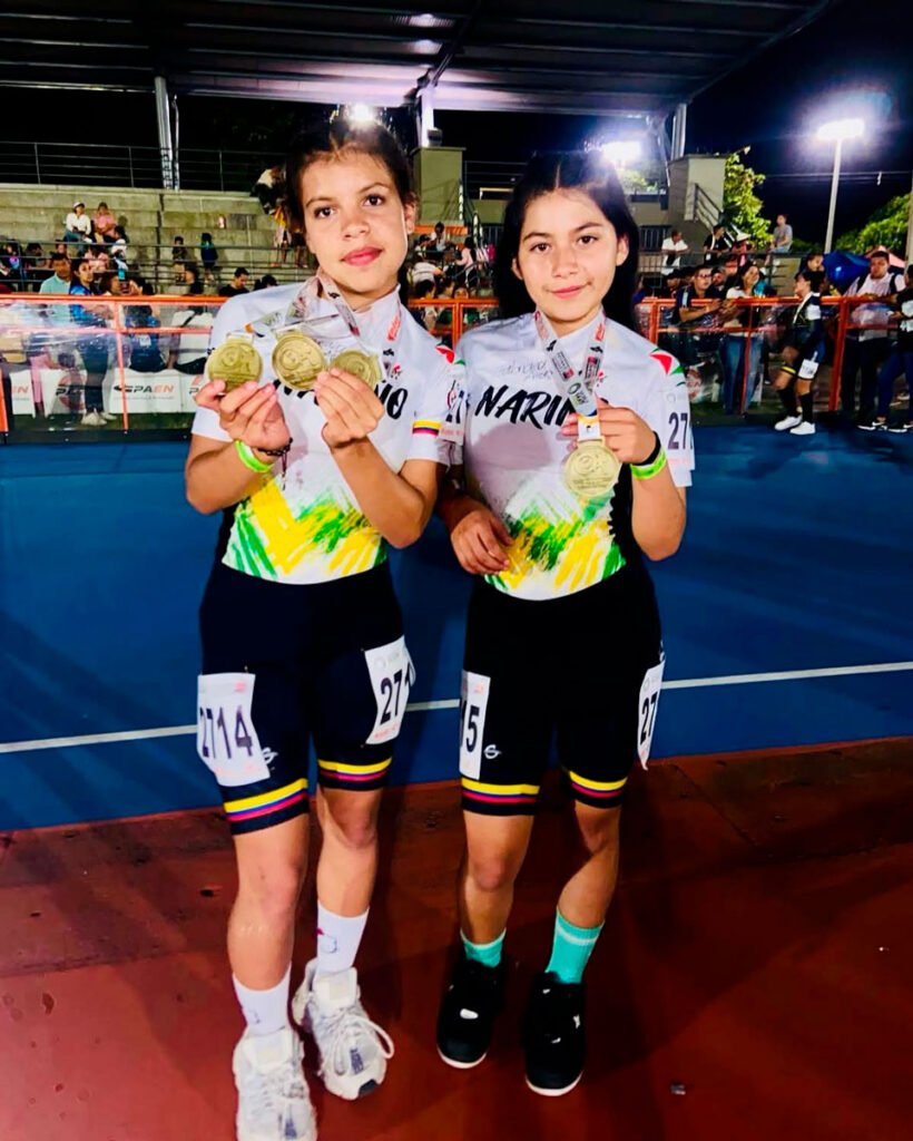 Patinadoras de Sandoná en el panamericano de Envigado