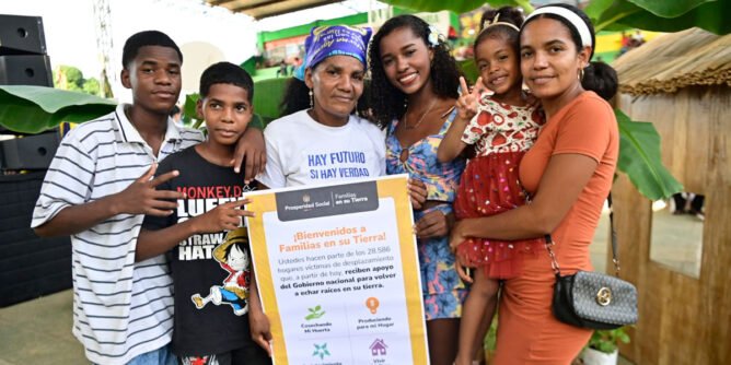 Programa Familias en su Tierra