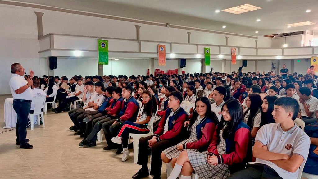 Socialización elecciones Consejo Municipal de Juventud en Sandoná