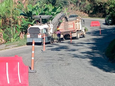 Adecuación de vías en Nariño y Cauca