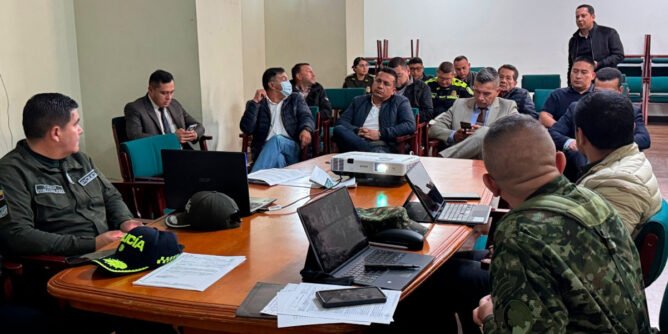 Autoridades de Nariño analizan la seguridad en la vía Panamericana