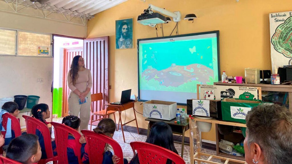 Capacitación a estudiantes de Santa Bárbara, Sandoná