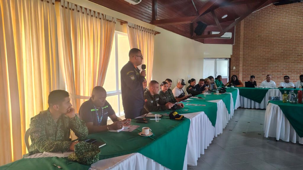 Primer comité departamental anticontrabando