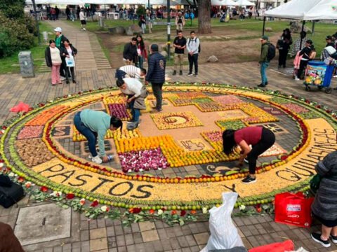Primer encuentro de mujeres indígenas Suma Kawsay Warmi