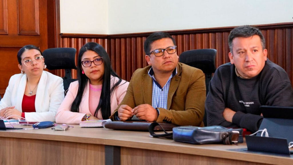 Reunión con autoridades de Túquerres sobre el Hospital de esta localidad