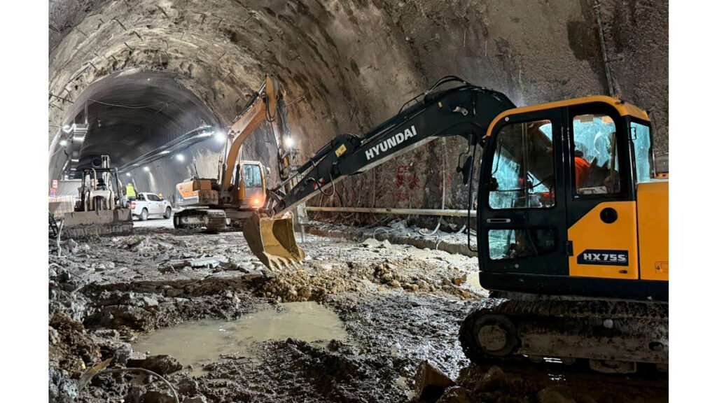 Trabajos en el túnel de Daza