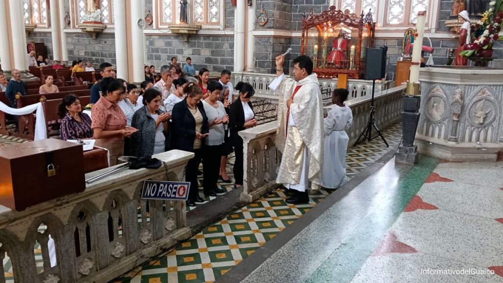 Bendición de fiesteros del Milagroso Cristo del Perdón