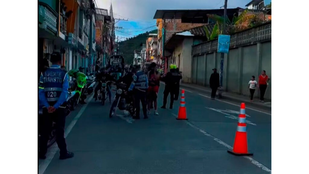 Operativos en la carrera 5 de Sandoná