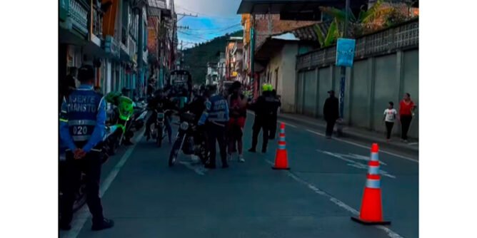 Operativos en la carrera 5 de Sandoná