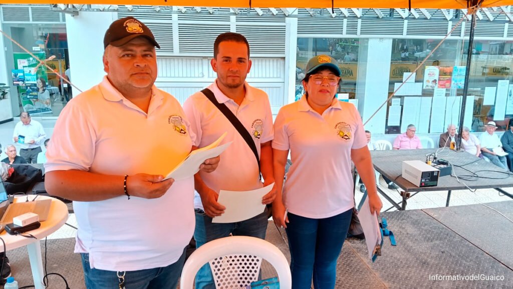 Junta directiva del Gremio de Transportadores Unidos