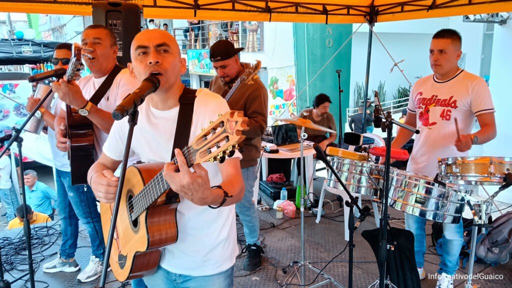 Grupo Show Star de El Ingenio