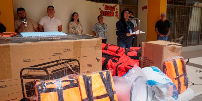Dotación de elementos para emergencias a IE Carlos Albornoz Rosas de Ancuya
