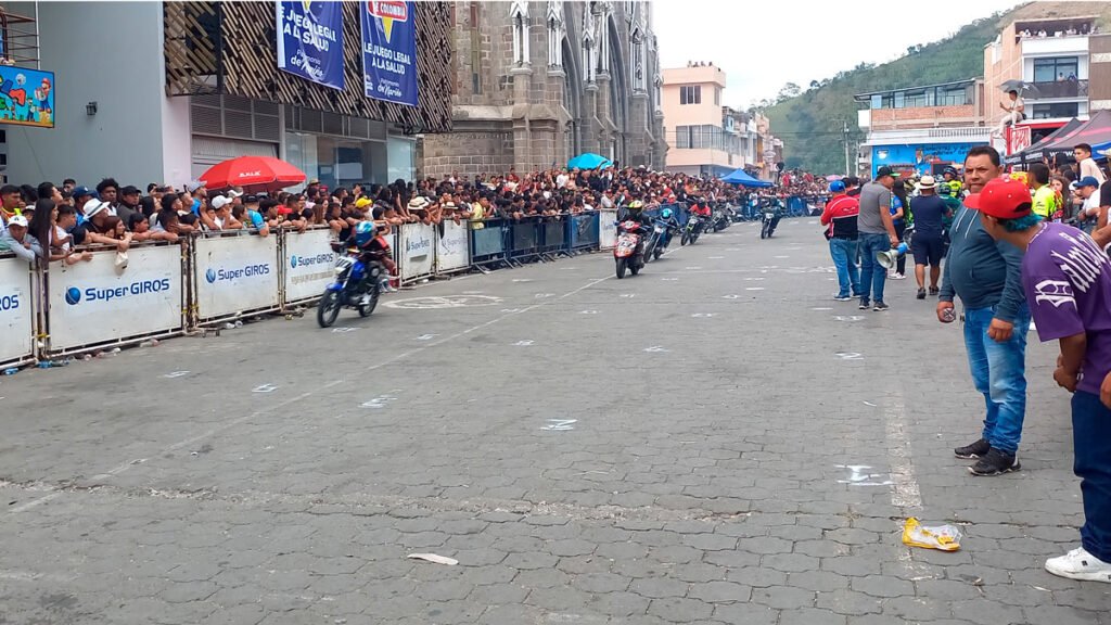 Motociclismo en Sandoná