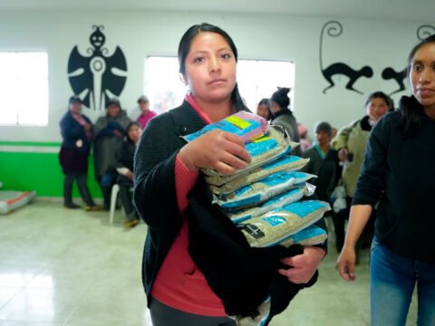 Mujeres de Mueses, Potosí, fortalecen productividad agropecuaria