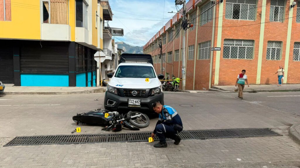 Siniestro vial en la esquina del colegio Fátima de Sandoná