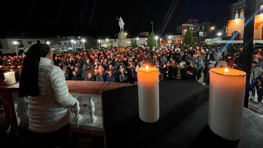 Velatón por jóvenes en Guachucal