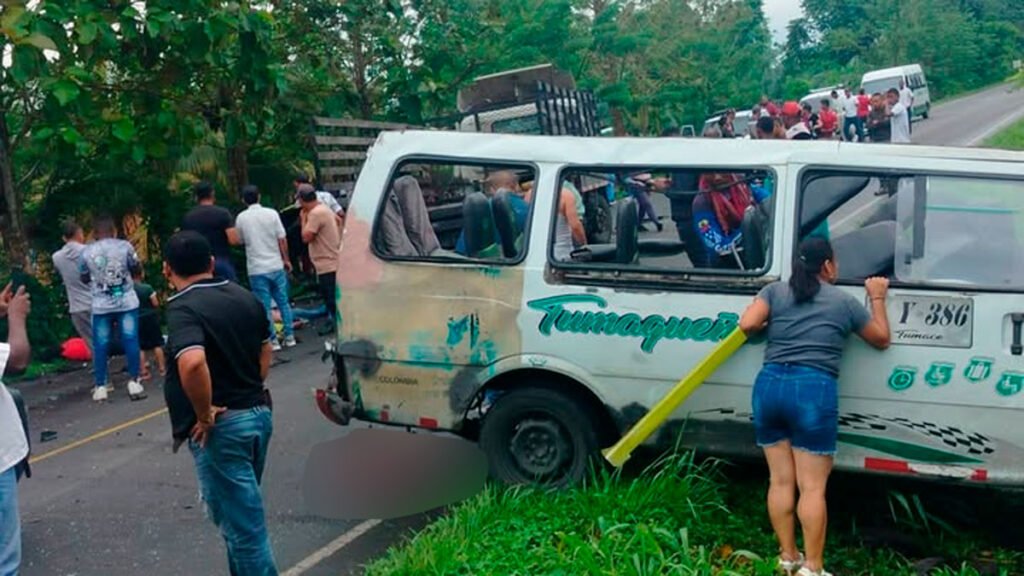 Accidente en la vía Junín - Tumaco